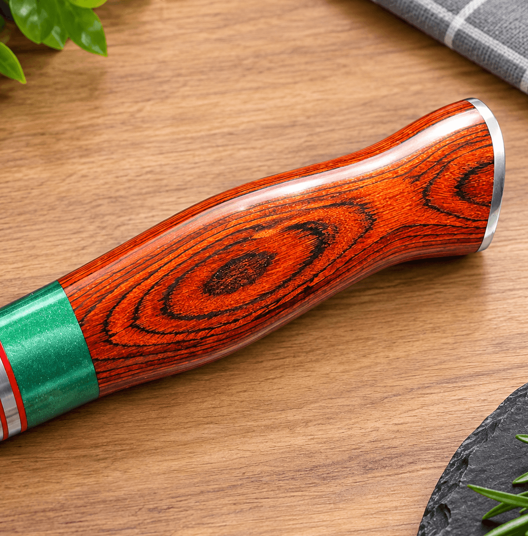 Dao Thái Damascus Cán Gỗ Đỏ 皇 (Lõi VG-10 67 lớp) – Sắc Bén Bền Bỉ, Tinh Hoa Trong Từng Đường Rèn