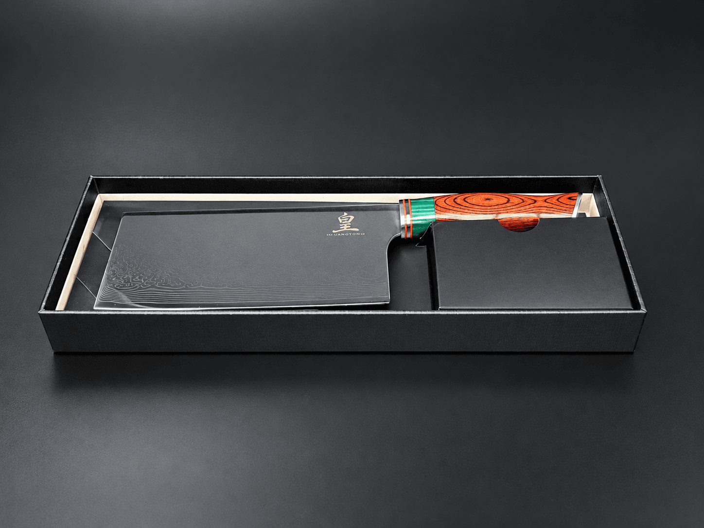 Dao Thái Vuông Damascus Cán Gỗ Đỏ 皇 (Lõi VG-10 67 Lớp) – Sắc Bén Bền Bỉ, Tinh Hoa Trong Từng Đường Rèn