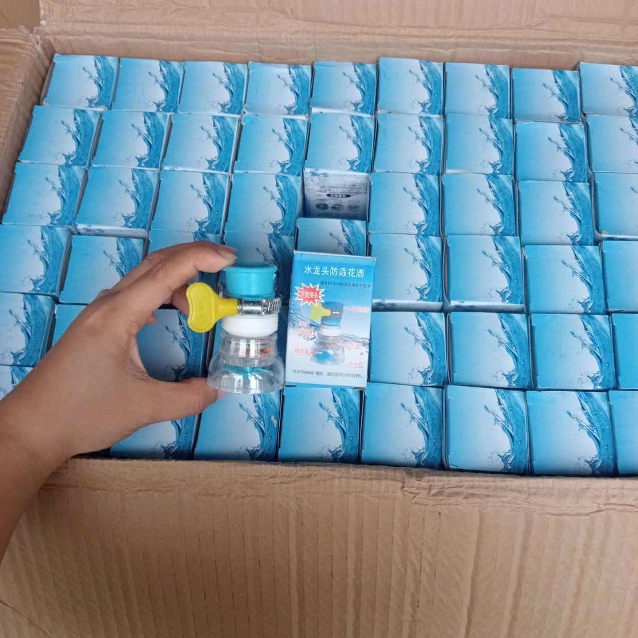 Vòi Lọc Nước Có Cánh Quạt, Đầu Vòi Xoay Tiện Lợi Cho Bồn Rửa - GD854-DauLocVoiNuoc ww3